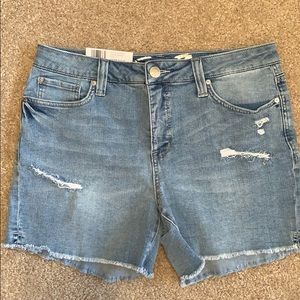NWT Seven Jean Stretch Shorts with Fray Hem